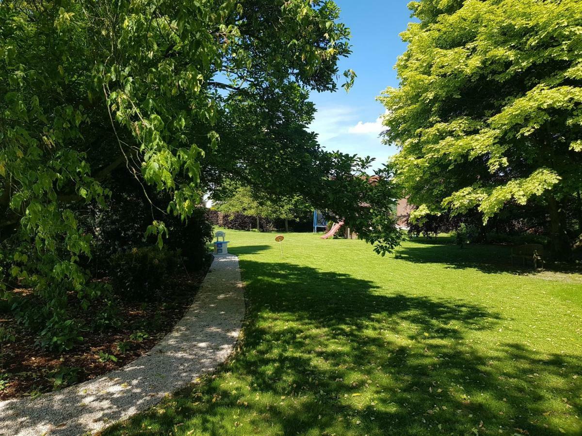 Villa Germaine Lierde Екстериор снимка